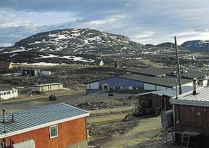 Cape Dorset (Kinngait) Cape Dorset (Kinngait)